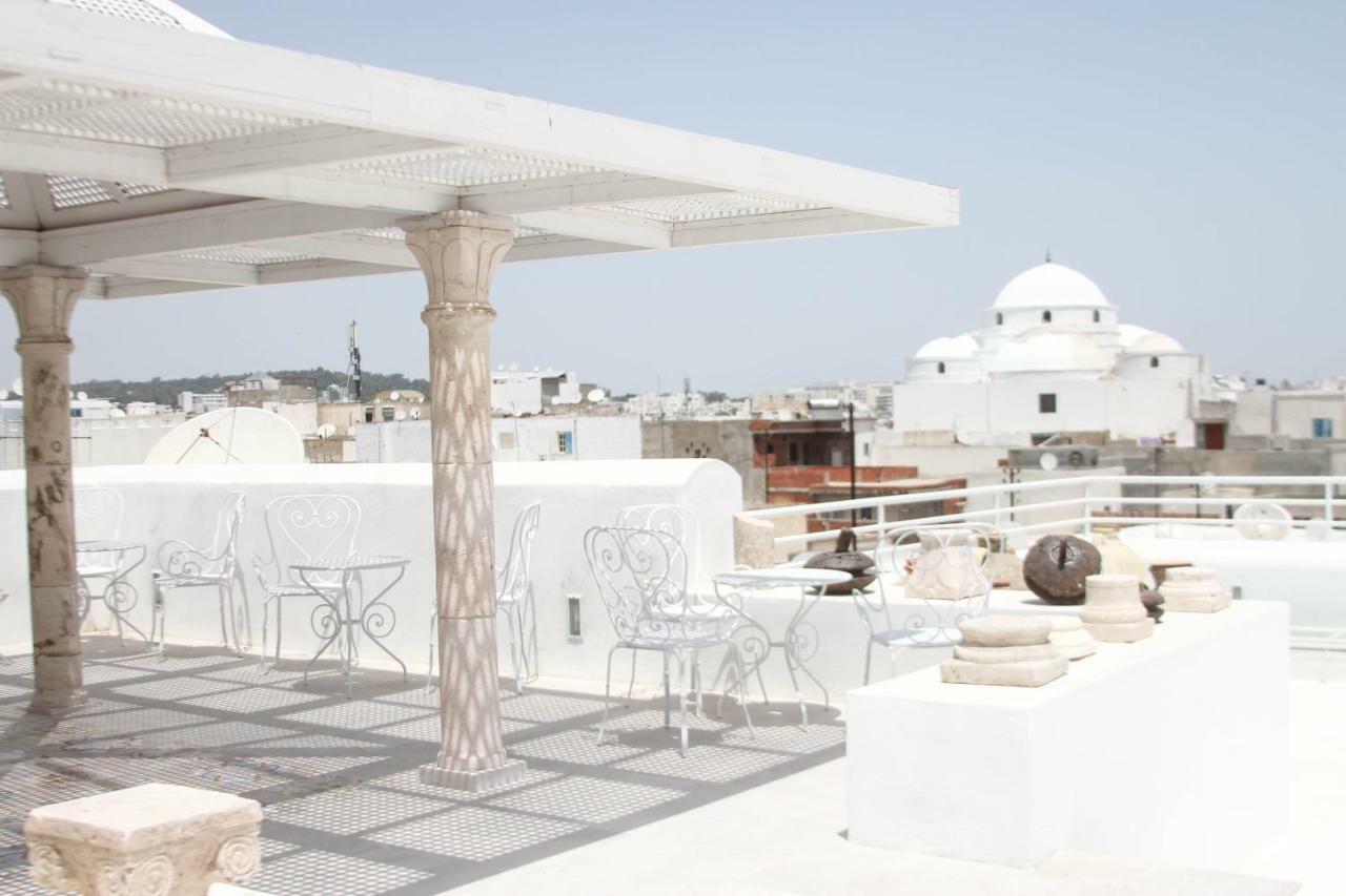 Dar Ben Gacem Kahia Bed & Breakfast Tunis Exterior photo